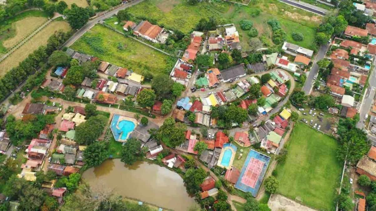 Atibaia Chales Encantador 1, 2 E 3 Екстер'єр фото