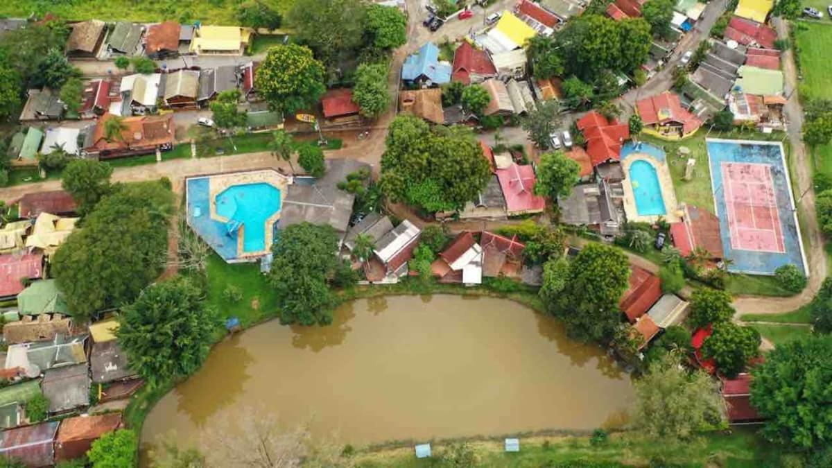 Atibaia Chales Encantador 1, 2 E 3 Екстер'єр фото